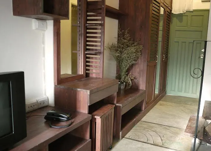 Tuscany Avenue Service Hotel